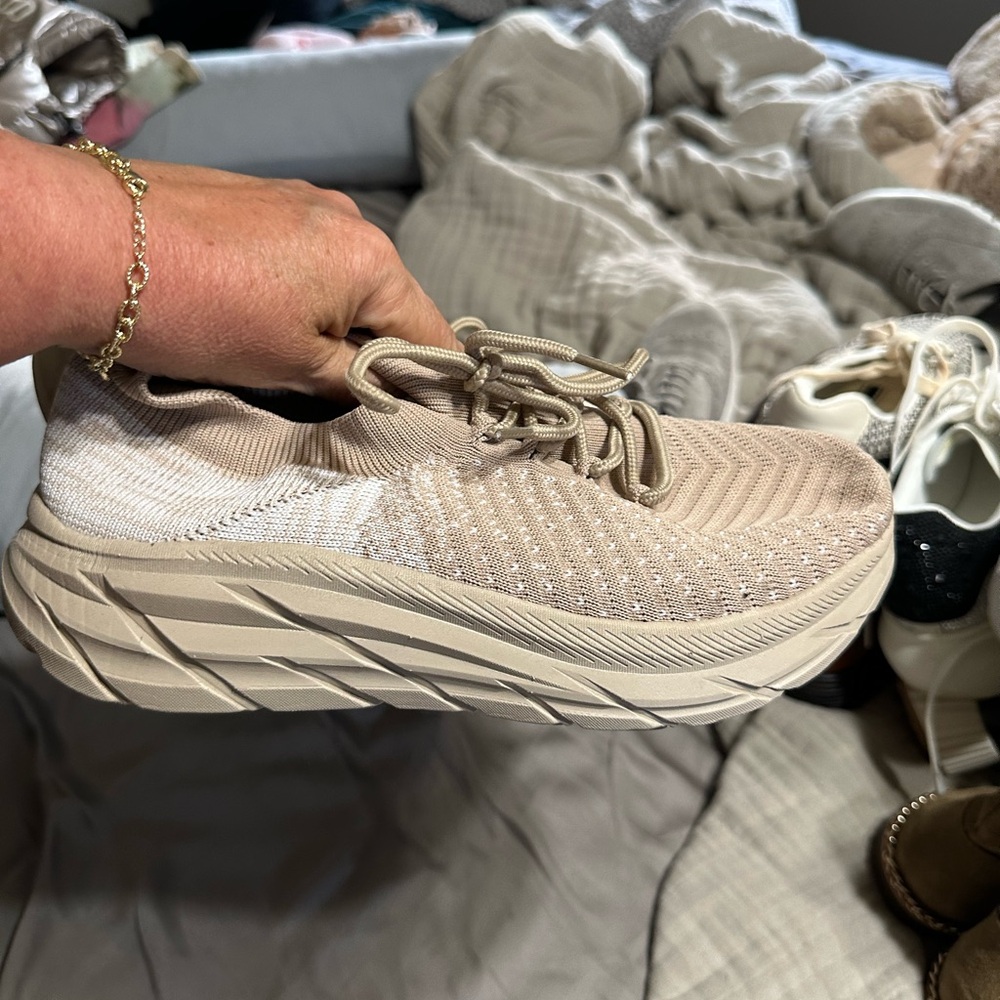 Neutral Beige Knit Platform Sneaker - Women